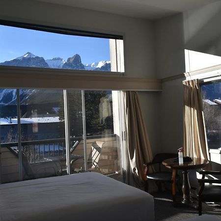 The Drake Inn Canmore Exterior foto